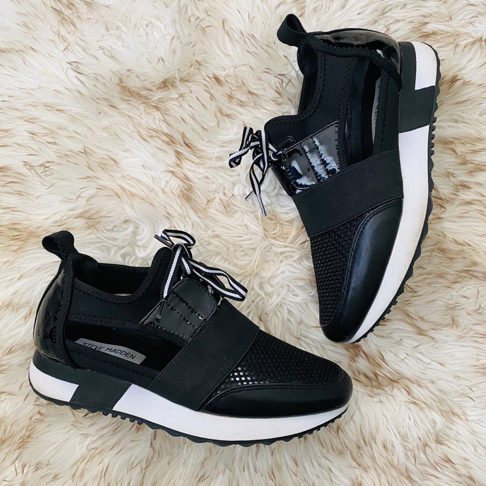 Steve Madden Arctic Sneakers Size 6